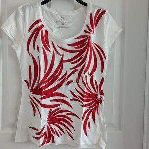 NWOT New York & Company White Red Line Print Crew Neck Tee T-Shirt Sz XS